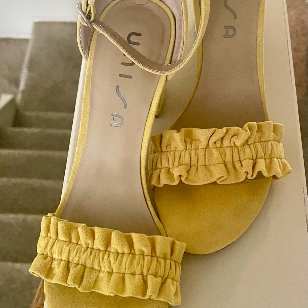 Yellow block heel
